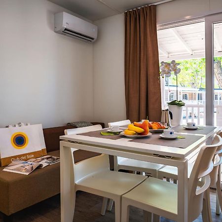 Club Del Sole Roseto Degli Abruzzi Easy Camping Village Bagian luar foto