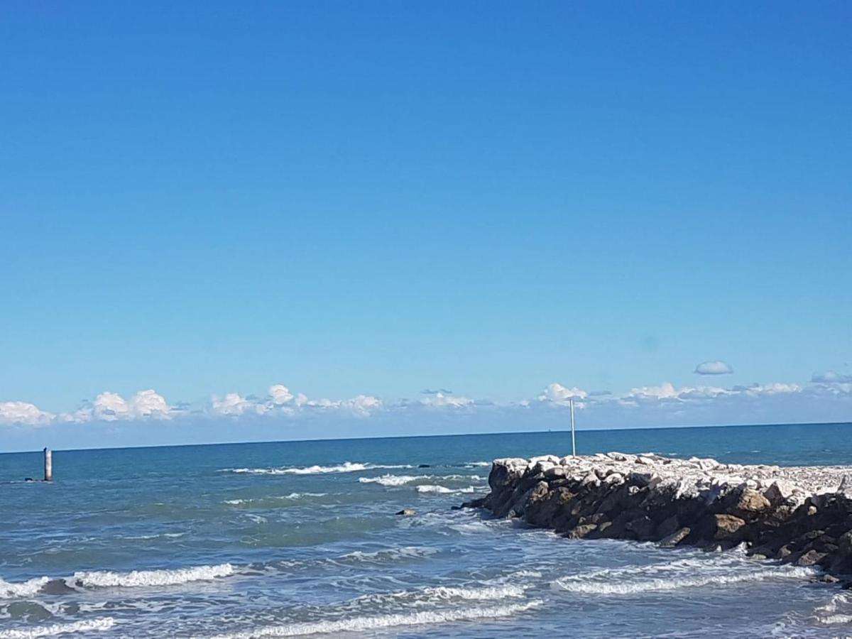 Club Del Sole Roseto Degli Abruzzi Easy Camping Village Bagian luar foto