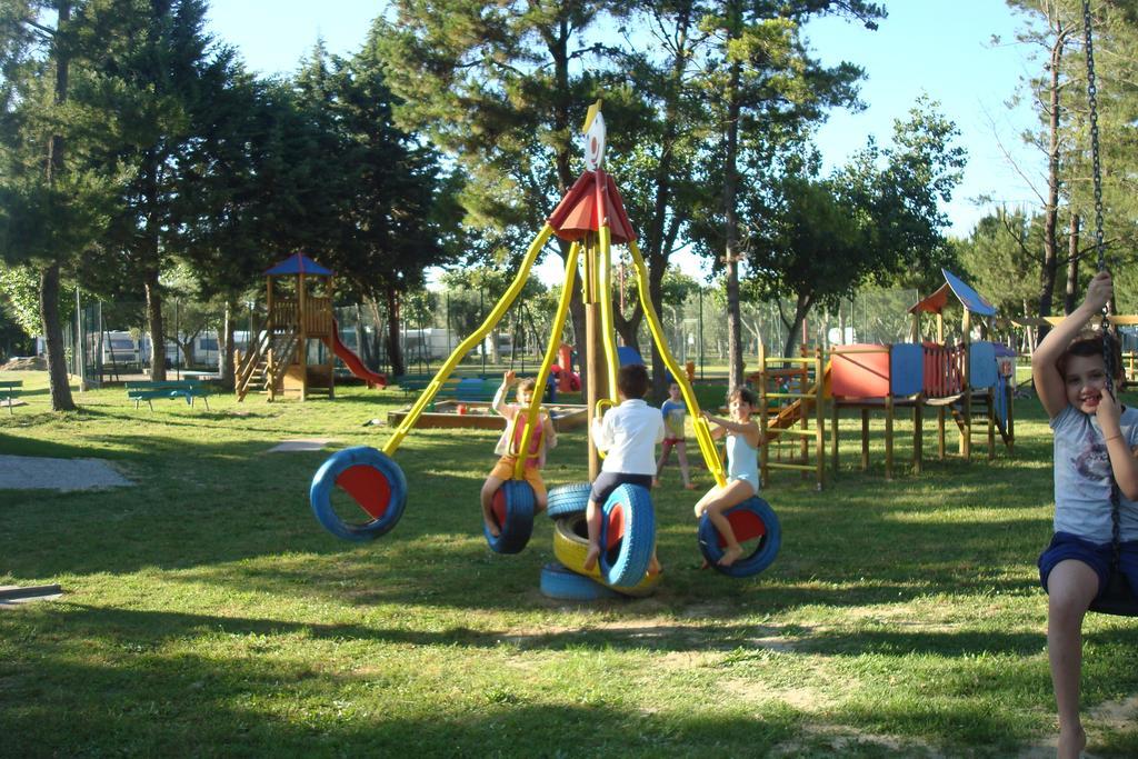 Club Del Sole Roseto Degli Abruzzi Easy Camping Village Bagian luar foto